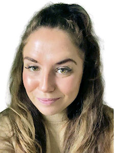 Charlotte Holmes